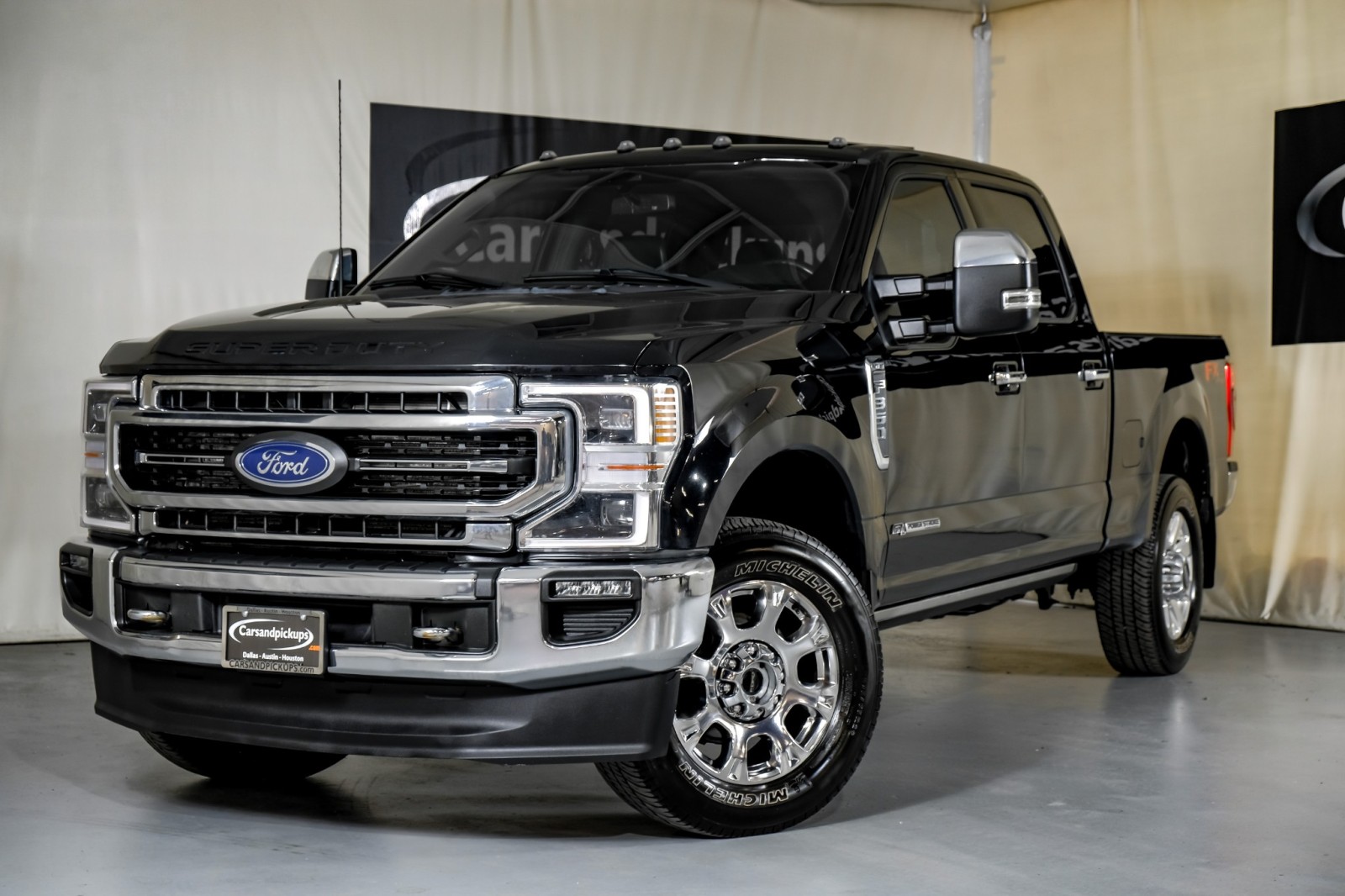 2022 Ford F-350 SRW Lariat 4