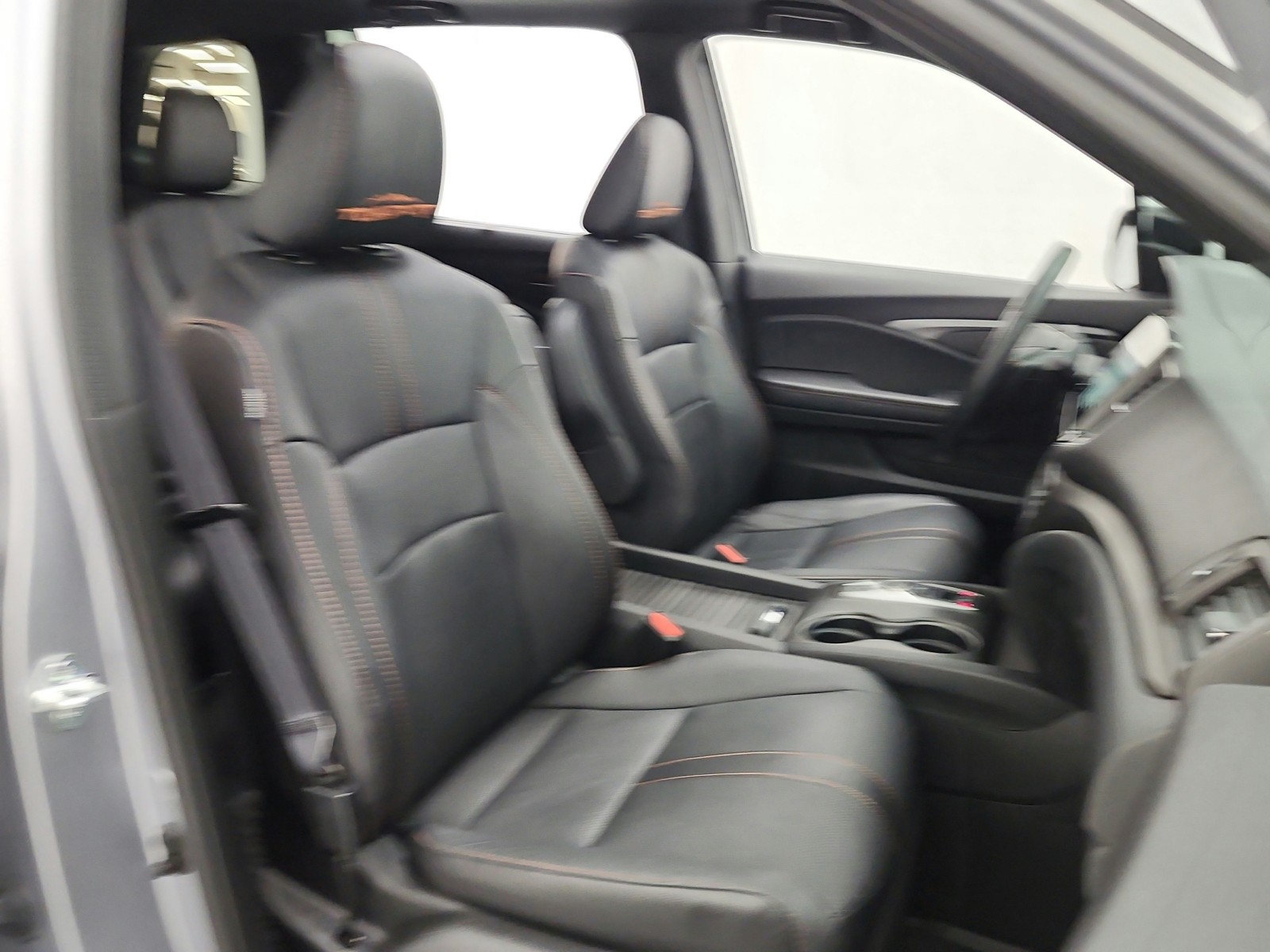 Used 2022 Lunar Silver Metallic Honda TrailSport AWD image 35