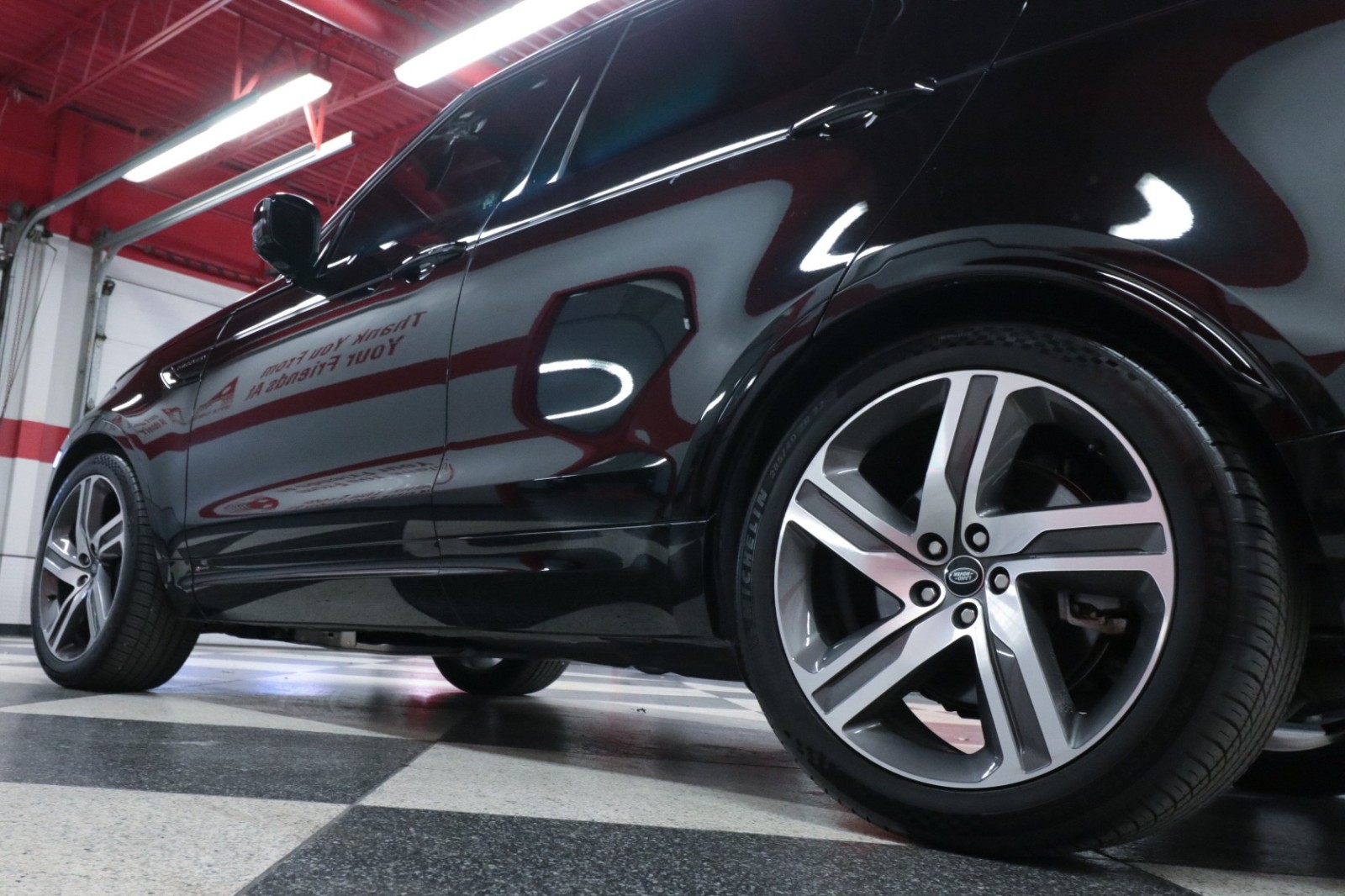 Used Car 2022 Land Rover Discovery  Hse R-dynamic For Sale Under $40,000 In Austin, Texas