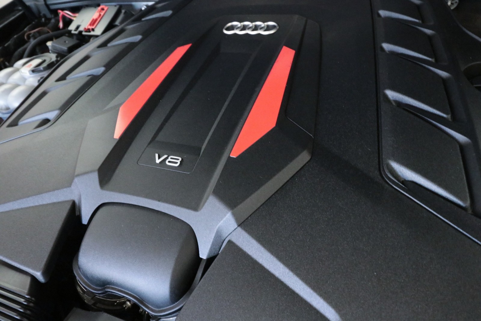 Used Car 2020 Audi Sq7  Prestige For Sale Under $50,000 In Austin, Texas