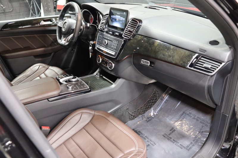 2017 Mercedes-Benz AMG GLE 63 4MATIC 4dr Suv in , 