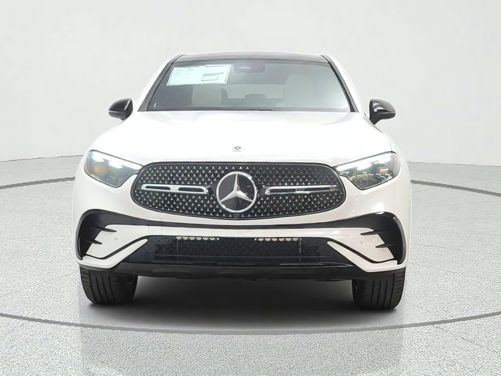 New 2027 Polar White Mercedes-Benz GLC 300 4MATIC® Coupe image 2