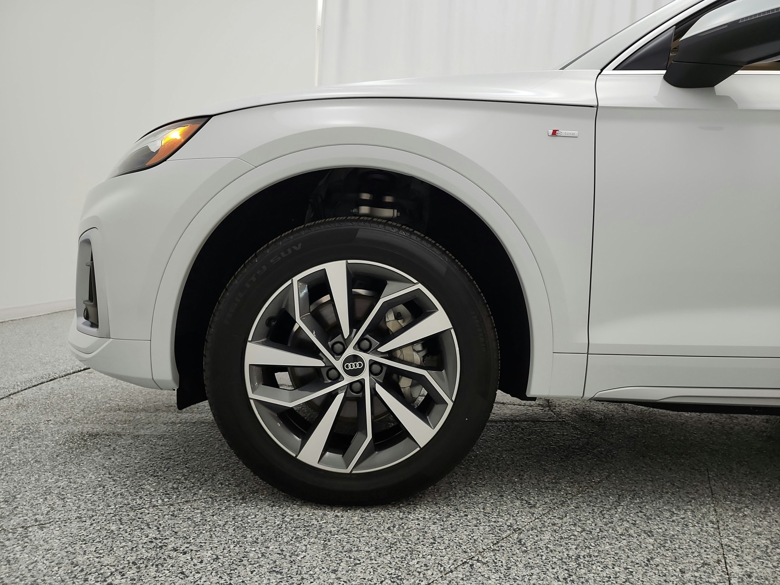 Used 2023 Glacier White Metallic Audi S line Premium image 18