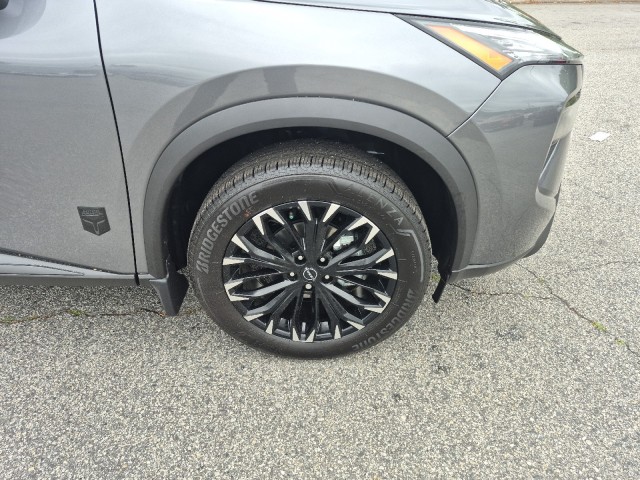 NissanRogue16