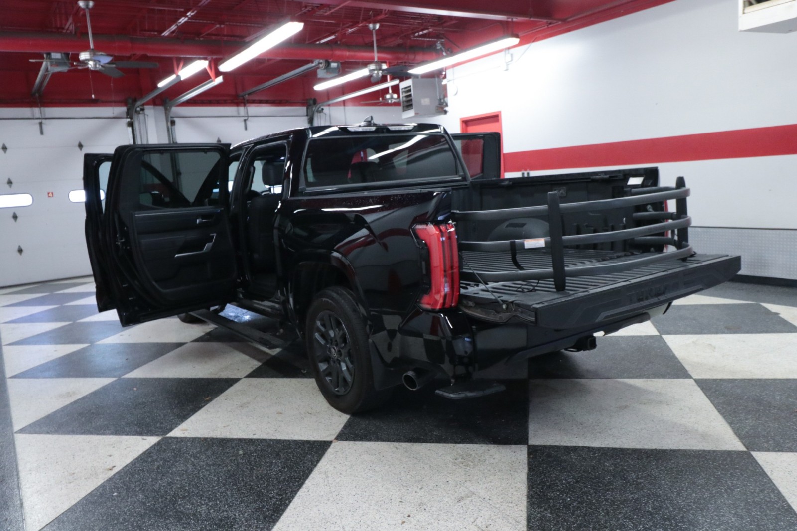 Used Car 2025 Toyota Tundra 4wd  Platinum Hybrid For Sale Under $60,000 In Austin, Texas