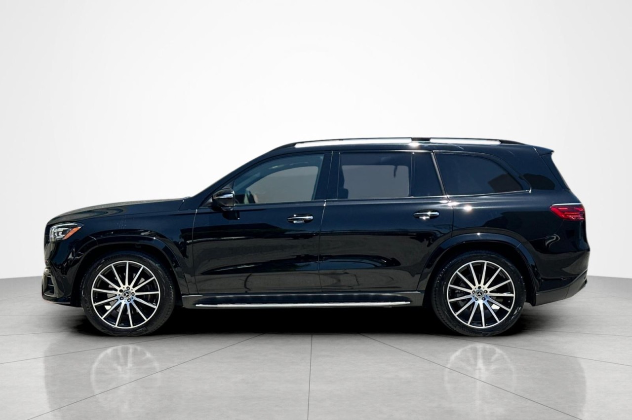 Used 2026 Black Mercedes-Benz GLS 580 image 2