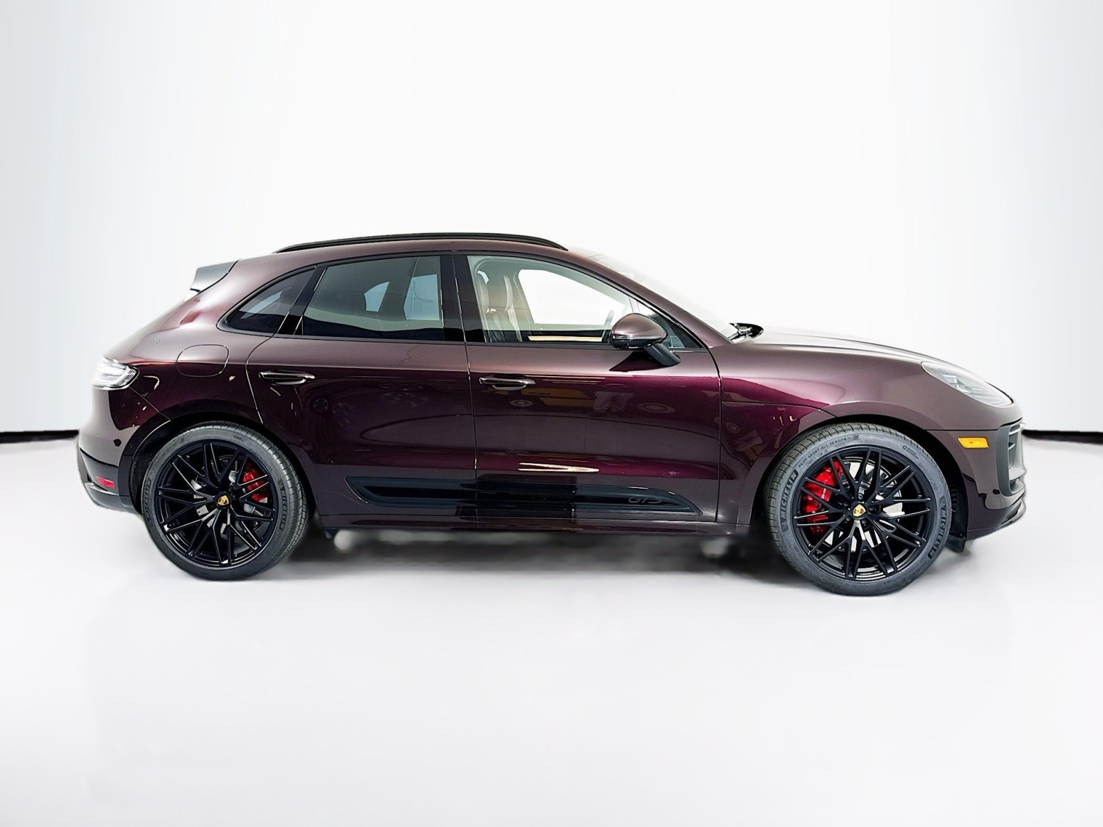 2024 Porsche Macan GTS 4