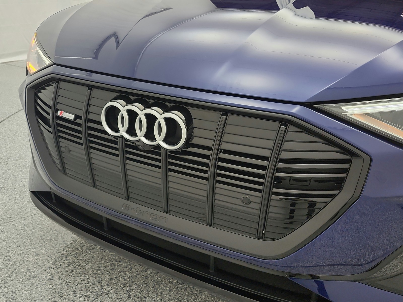 Used 2023 Navarra Blue Metallic Audi S line Premium Plus quattro image 26