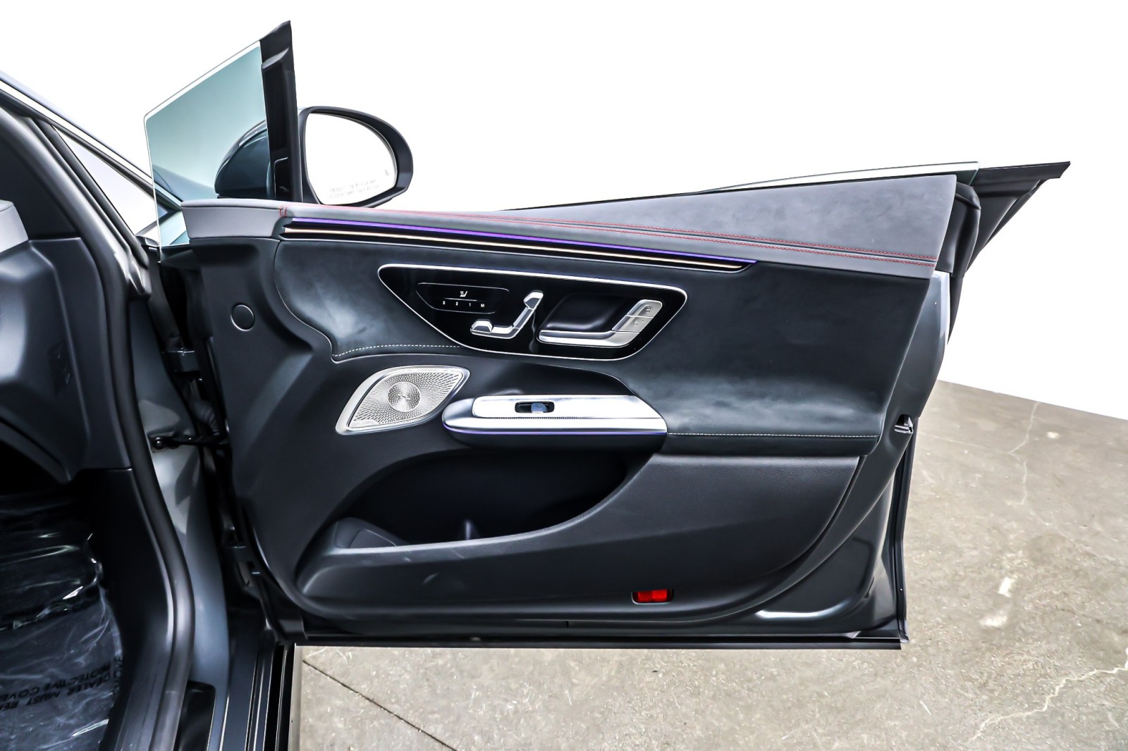 Used 2023 Selenite Grey Metallic Mercedes-Benz AMG® EQE 4MATIC+ Sedan image 24