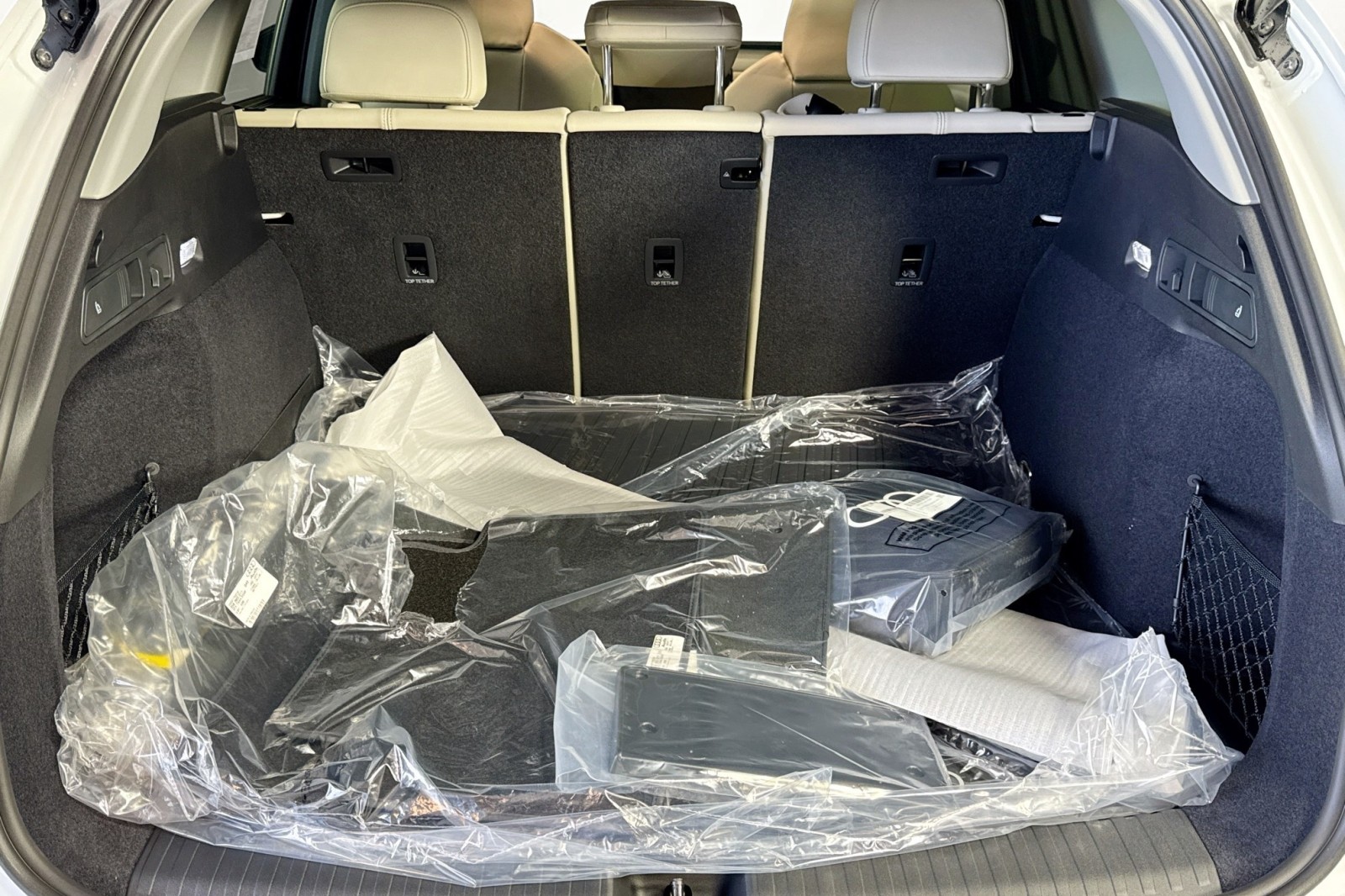 New 2025 Glacier White Metallic Audi Premium Plus quattro image 23