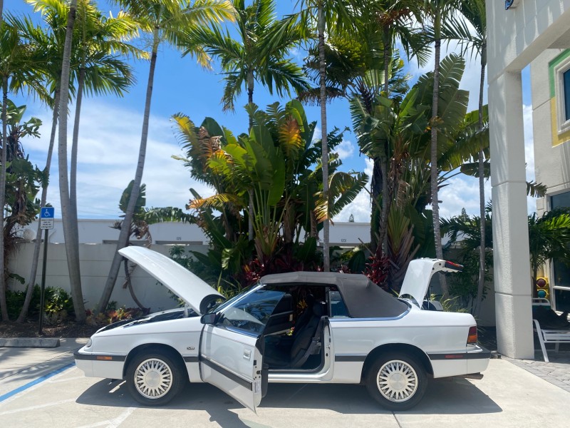 1993 Chrysler Lebaron CONV LX LOW MILES 26,305 in , 