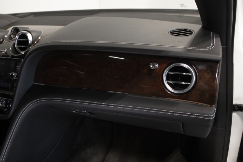 2017 Bentley Bentayga Bentayga W12 ($258,115 MSRP) *ONLY 14,000 MILES* *1-OWNER* in , 