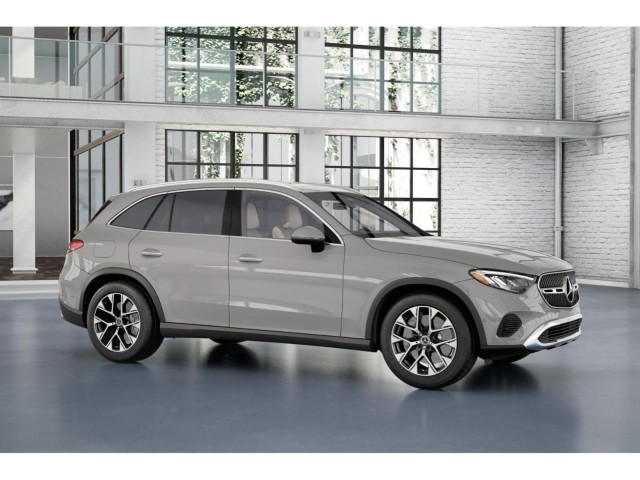 2025 Mercedes-Benz GLC GLC 350e 13