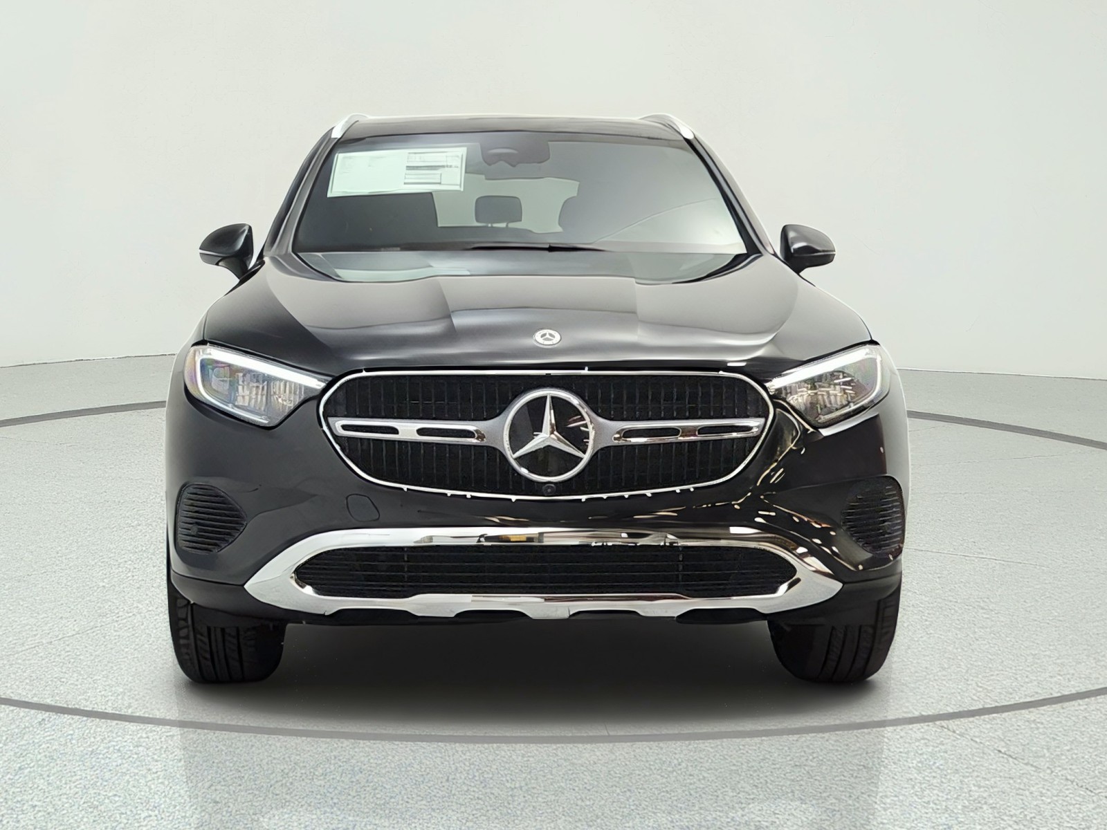 New 2027 Graphite Grey Metallic Mercedes-Benz GLC 300 SUV image 2