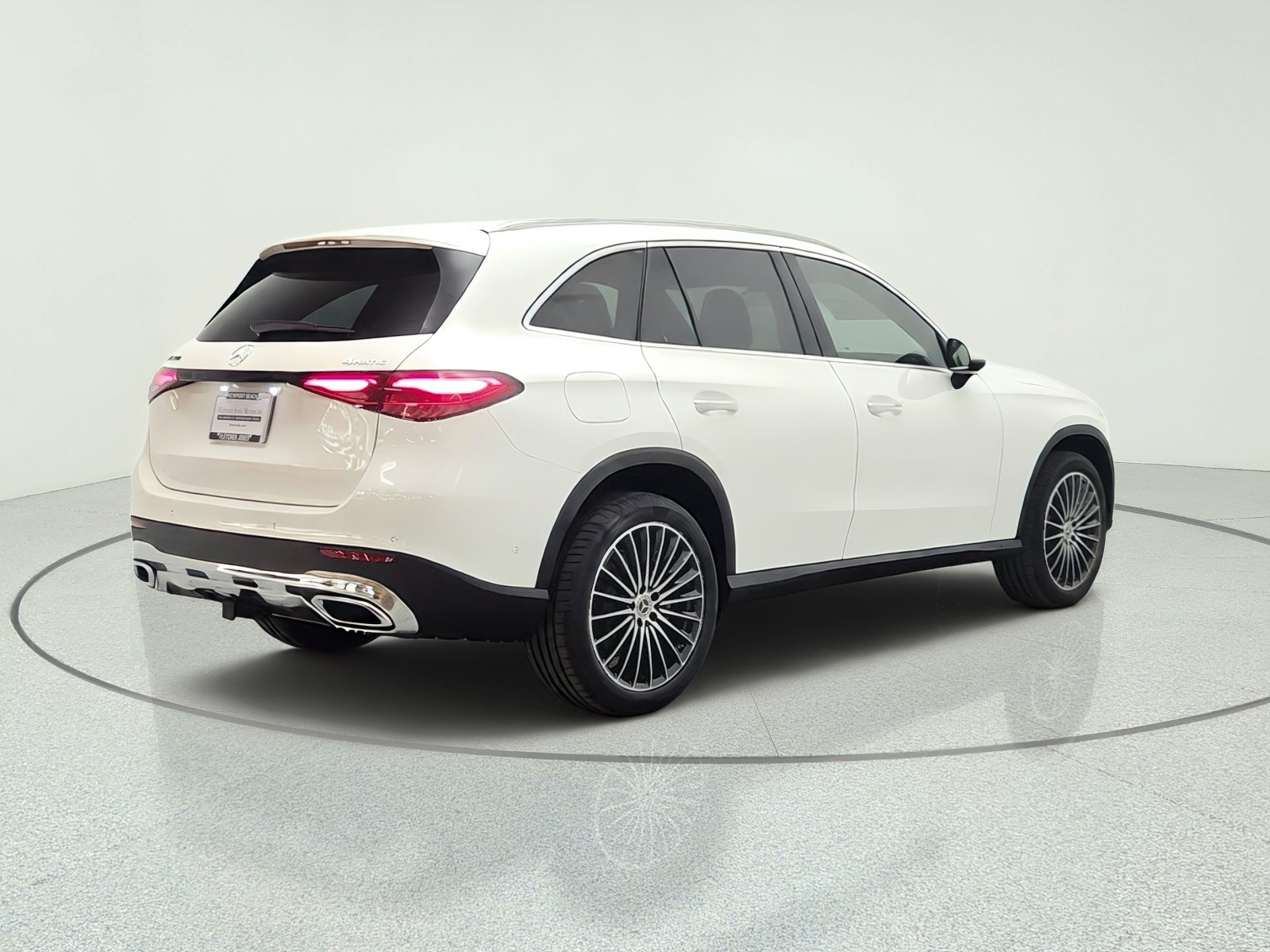 New 2027 Polar White Mercedes-Benz GLC 300 4MATIC® SUV image 5