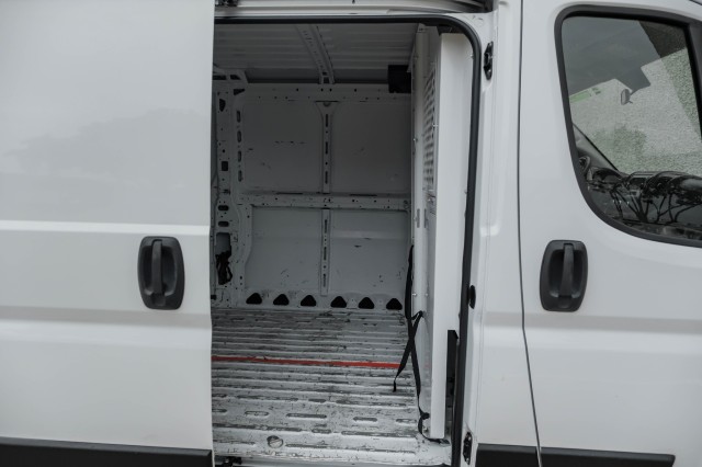 2020 Ram ProMaster Cargo Van  24