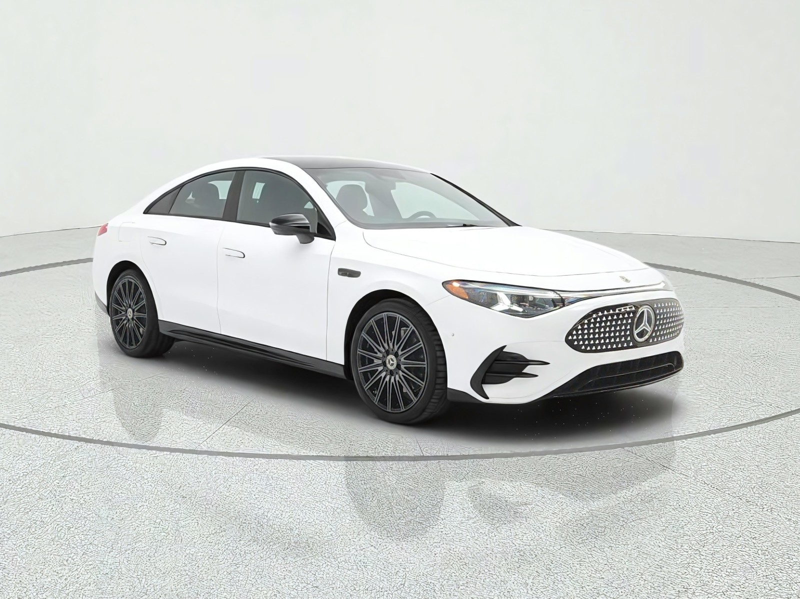 New 2027 Polar White Mercedes-Benz CLA 250+ Electric RWD image 3