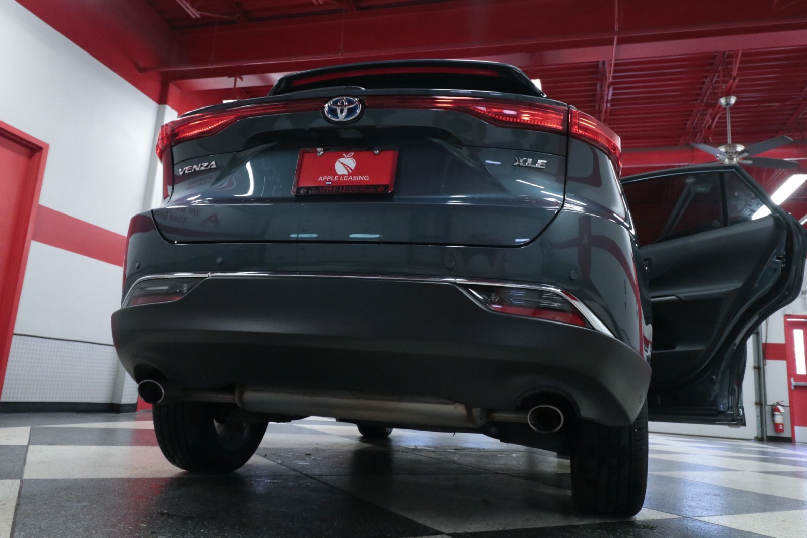 Used Car 2023 Toyota Venza  Xle For Sale Under $35,000 In Austin, Texas