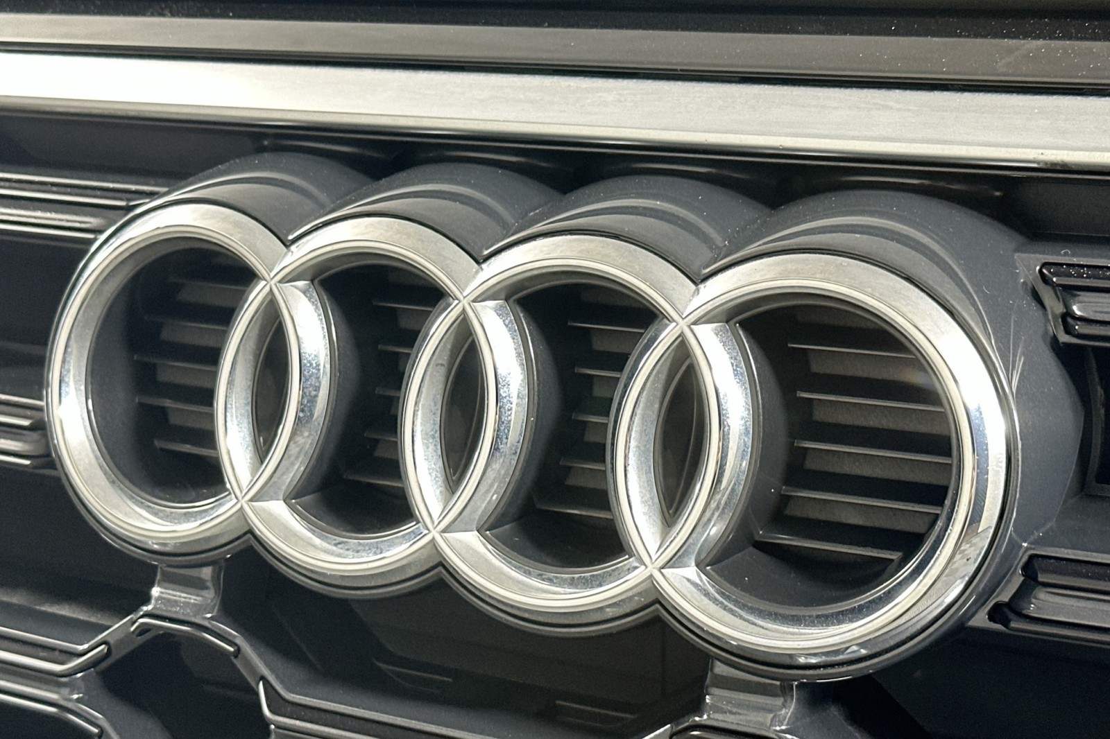 Used 2023 Mythos Black Metallic Audi S line Premium image 15