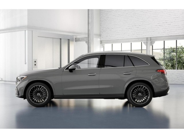 2025 Mercedes-Benz GLC GLC 300 33