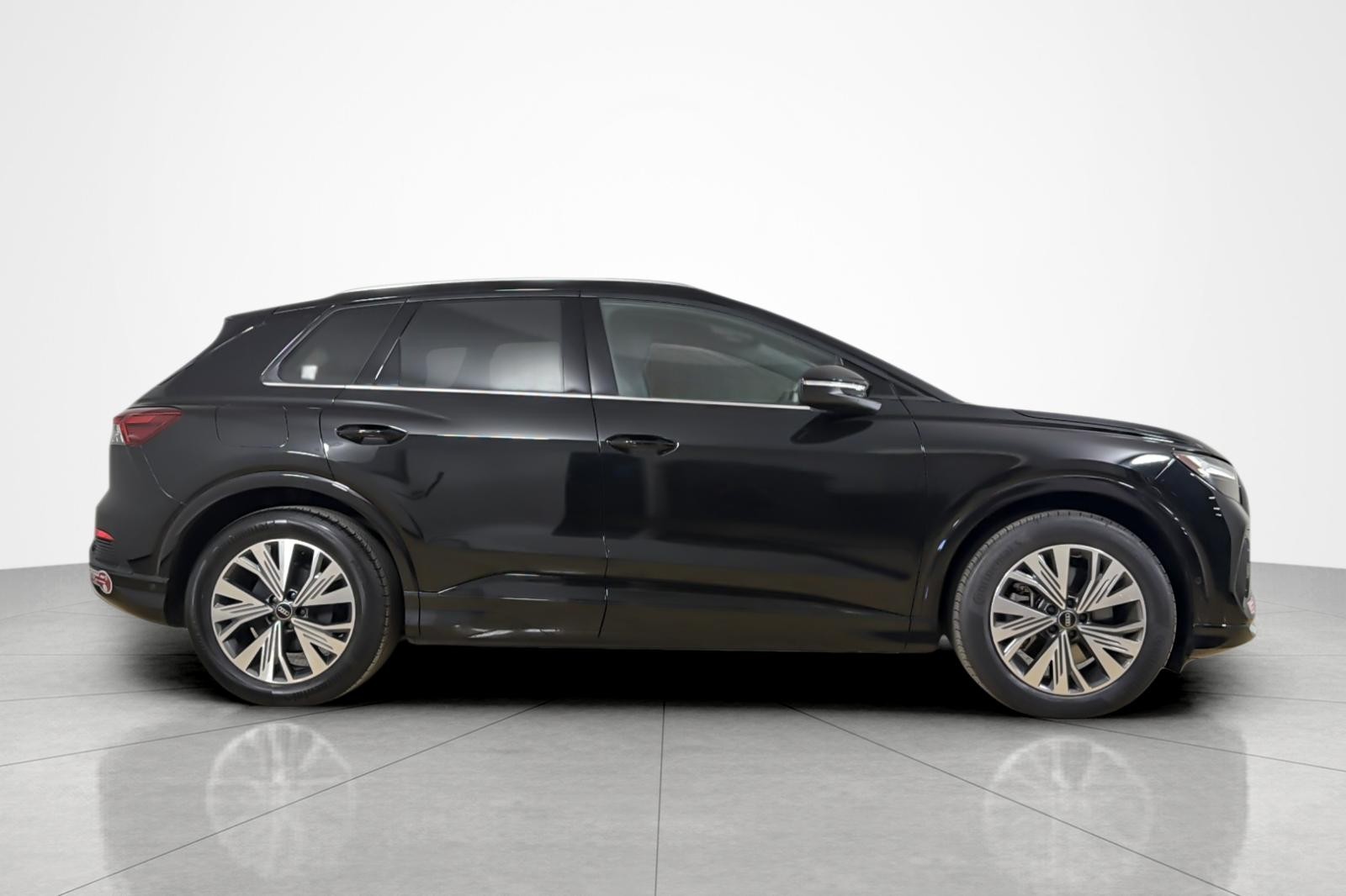 Certified Used 2023 Mythos Black Metallic Audi Premium Plus 40 RWD image 6