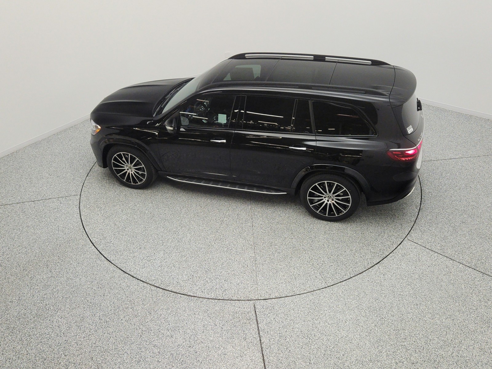 New 2026 Obsidian Black Metallic Mercedes-Benz GLS 580 4MATIC® SUV image 16