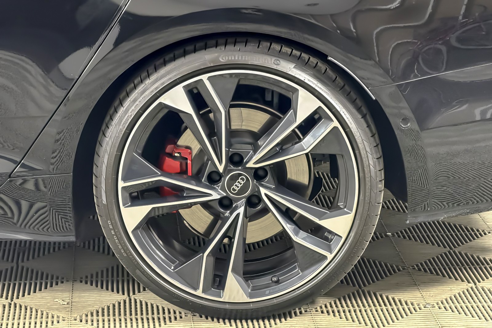 Used 2025 Mythos Black Metallic Audi Prestige 3.0 TFSI quattro image 25