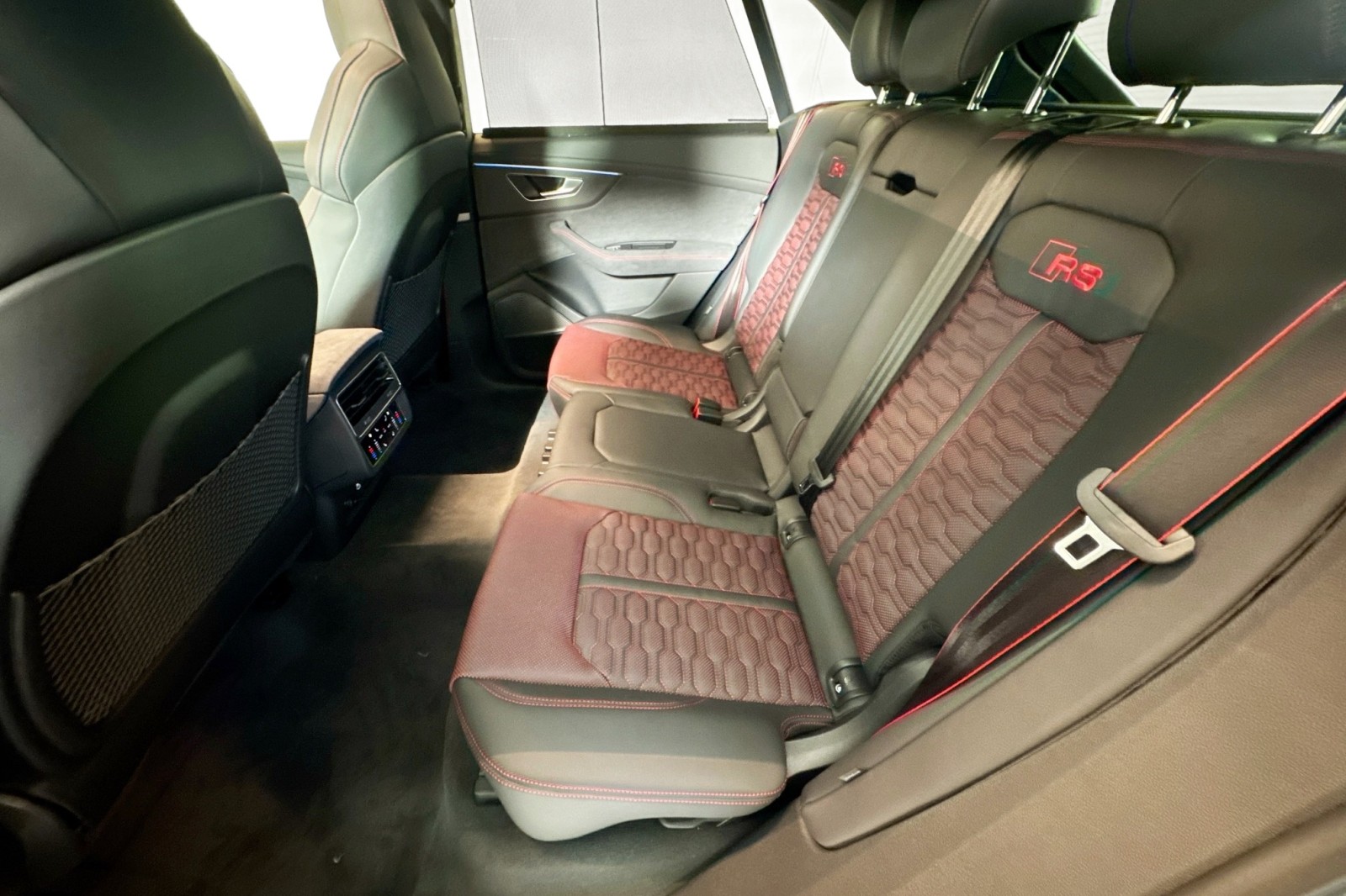 New 2026 Daytona Gray Pearl Effect Audi performance quattro image 22