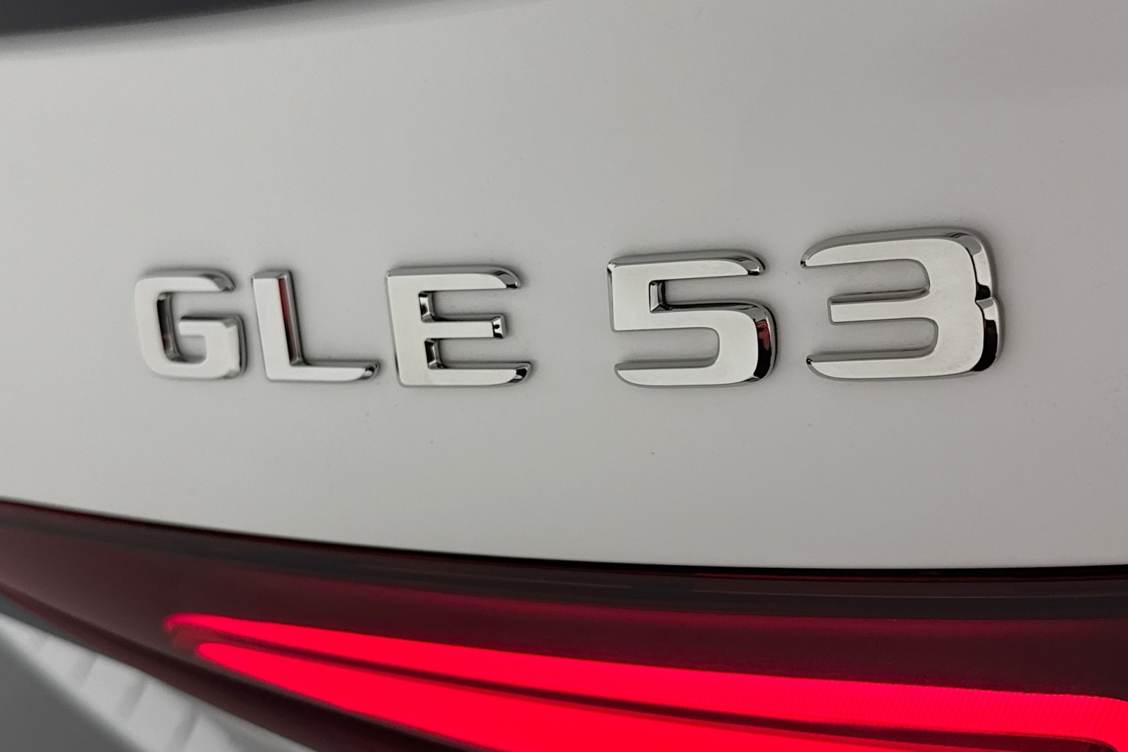 New 2026 Polar White Mercedes-Benz AMG® GLE 53 4MATIC+ SUV image 8