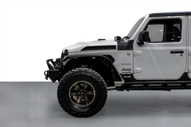 2018 Jeep Wrangler Unlimited Sahara 10