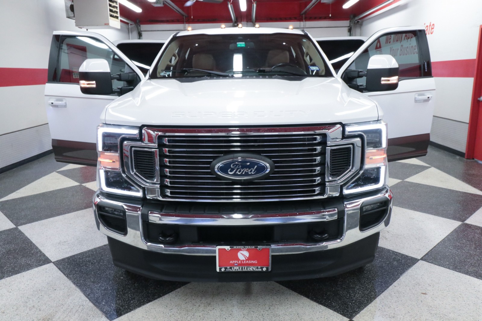 Used Car 2022 Ford Super Duty F-350 Drw  Lariat For Sale Under $70,000 In Austin, Texas