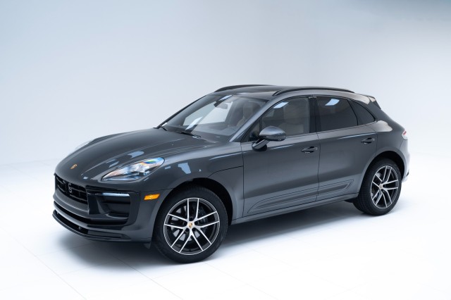 2025  Macan  in , 