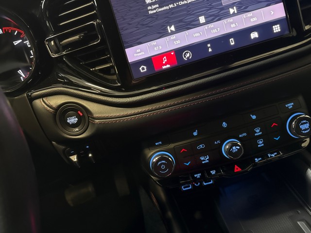 2021 Dodge Durango R/T Blacktop Hemi V8 in , 