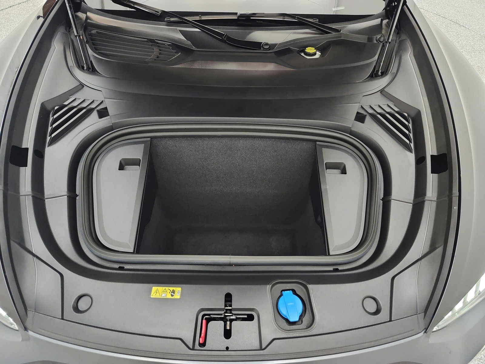 Used 2023 Mythos Black Metallic Audi Premium Plus quattro image 16