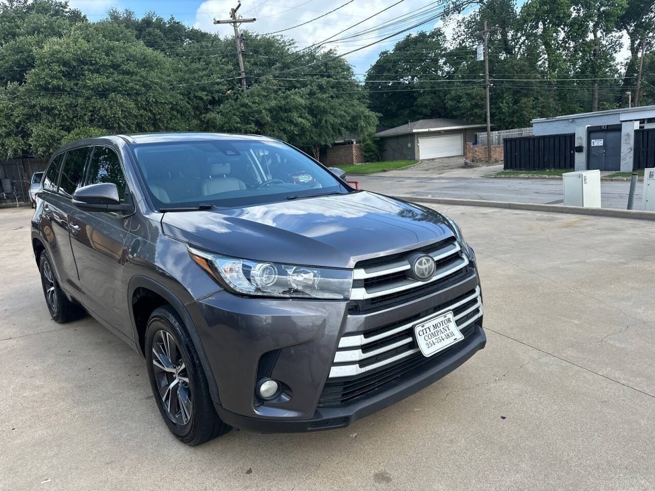 2018 Toyota Highlander LE