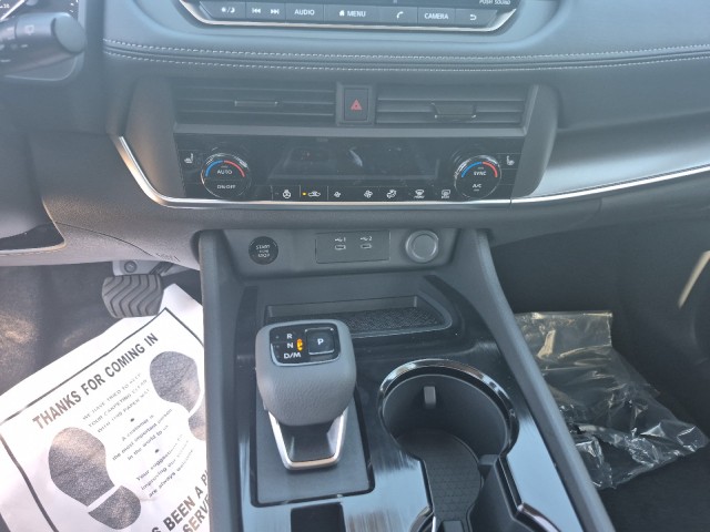 NissanRogue29