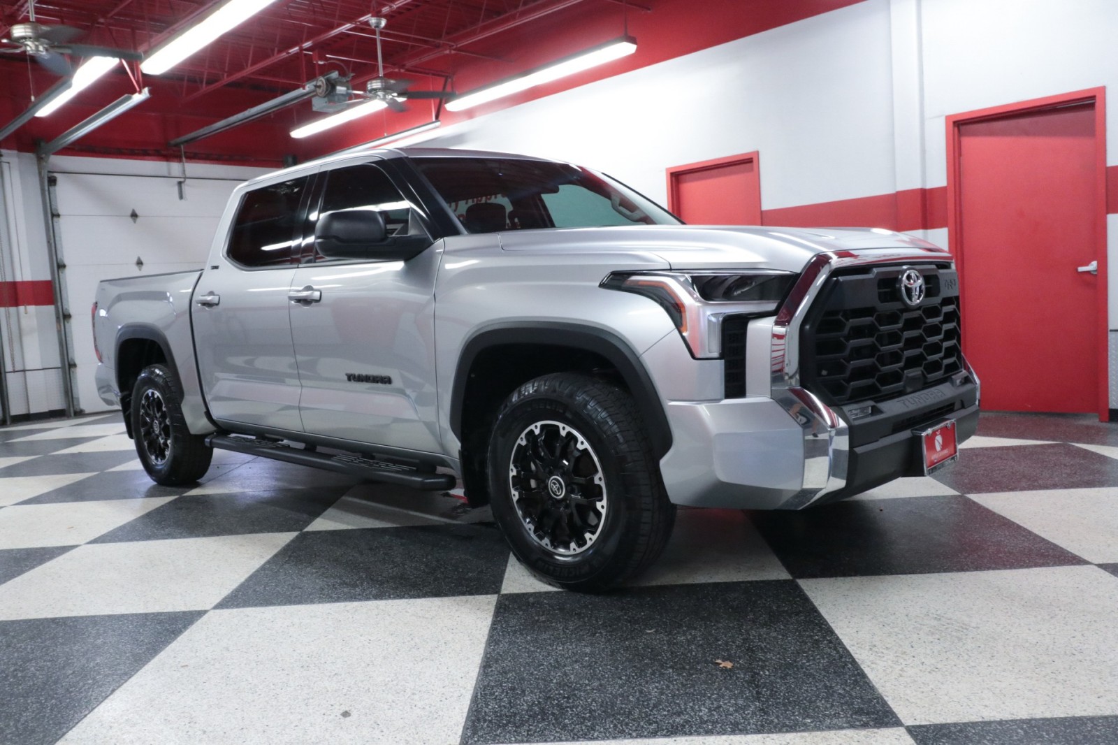 Used Car 2022 Toyota Tundra 2wd  Sr5 For Sale In Austin, Texas