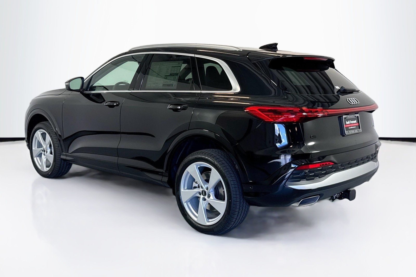 New 2025 Mythos Black Metallic Audi Premium Plus 2.0 TFSI quattro image 7