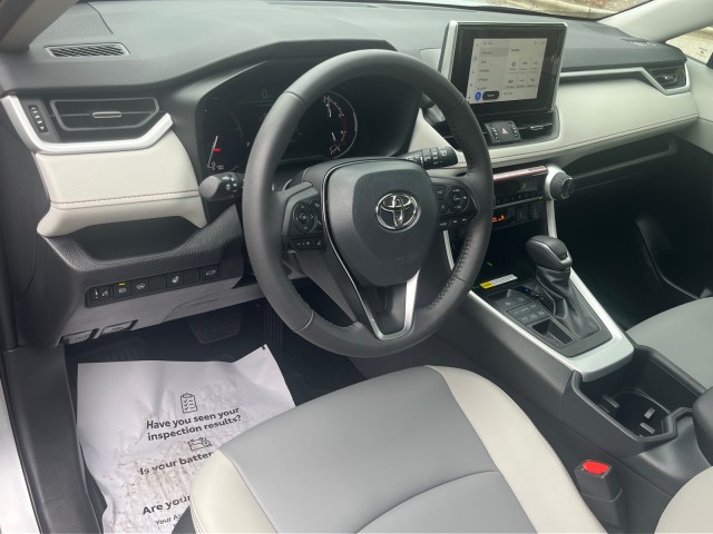 ToyotaRAV435