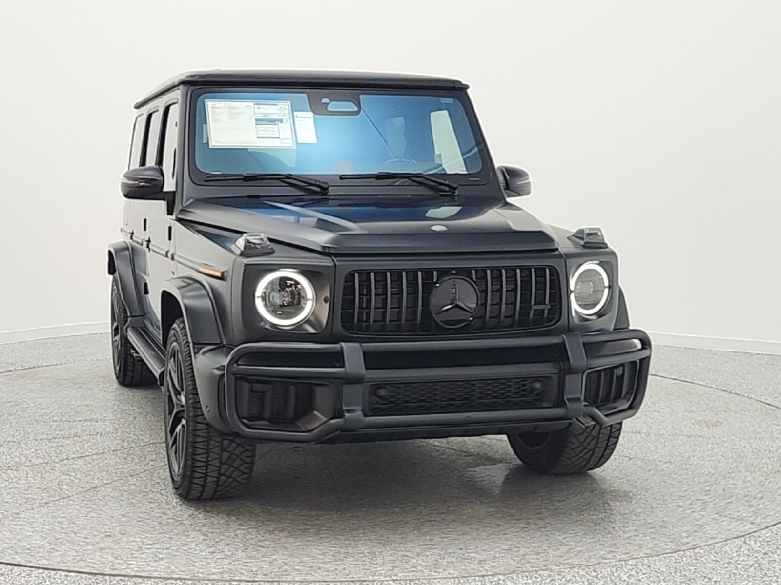 New 2026 MANUFAKTUR Night Black magno Mercedes-Benz AMG® G 63 image 2