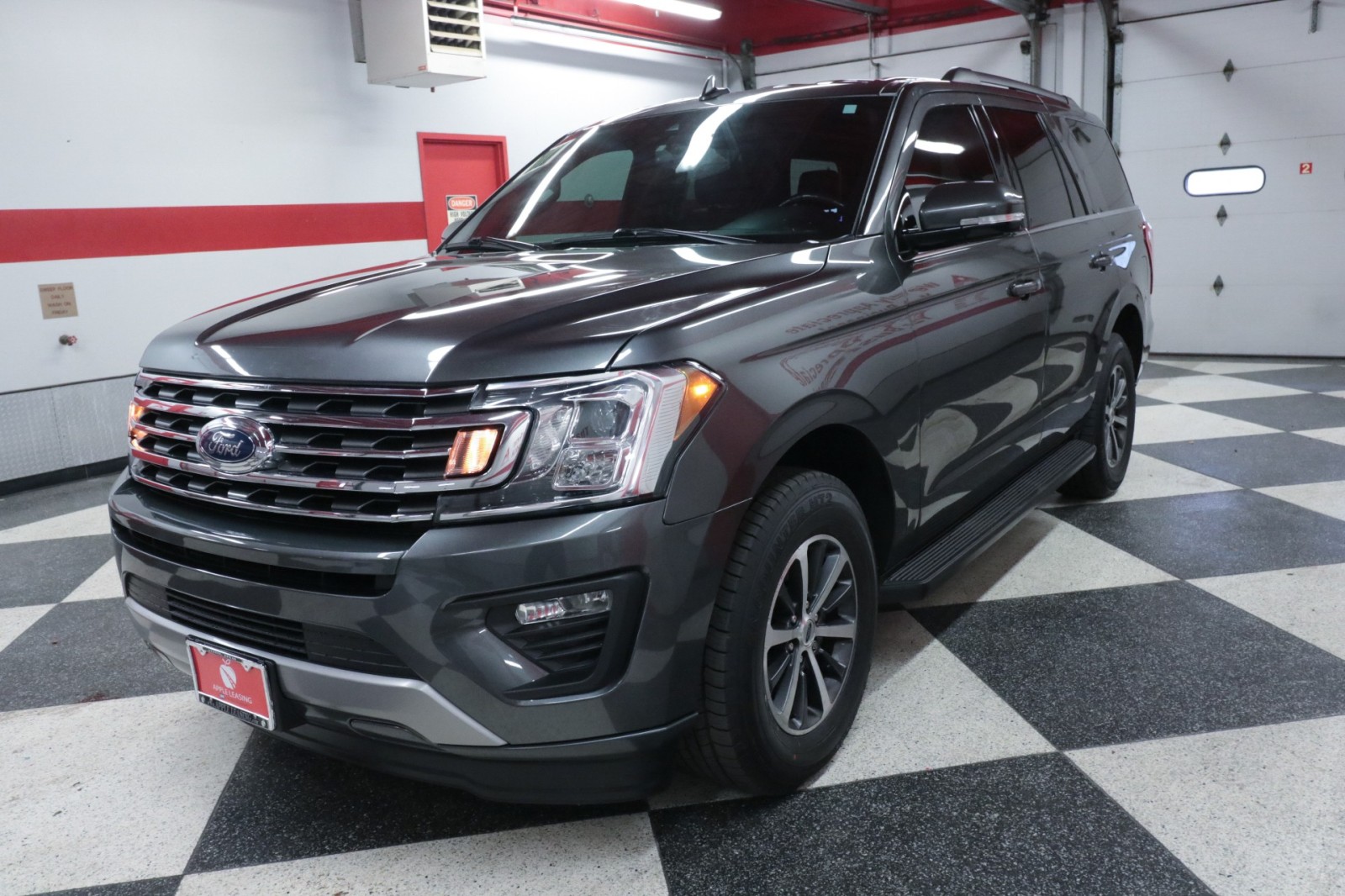 Used Car 2020 Ford Expedition  Xlt For Sale Under $30,000 In Austin, Texas