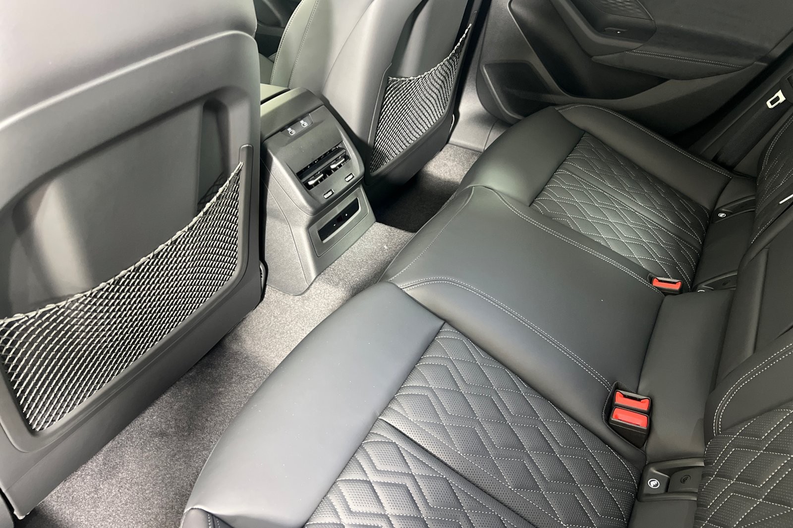 New 2025 Daytona Gray Metallic Audi Premium Plus 3.0 TFSI quattro image 11