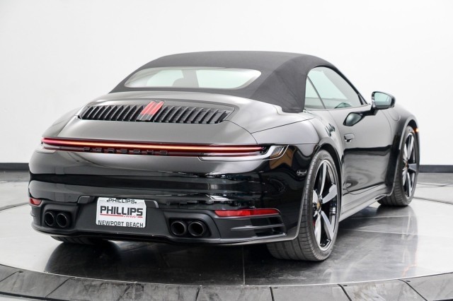 2023 Porsche 911 Carrera S 19