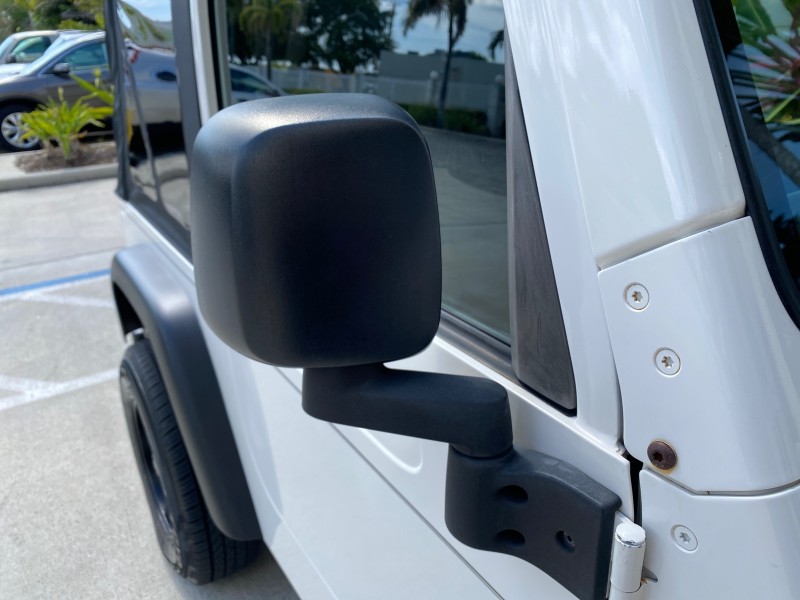 2005 Jeep Wrangler SE 4WD LOW MILES 29,371 1 OWNER in ,