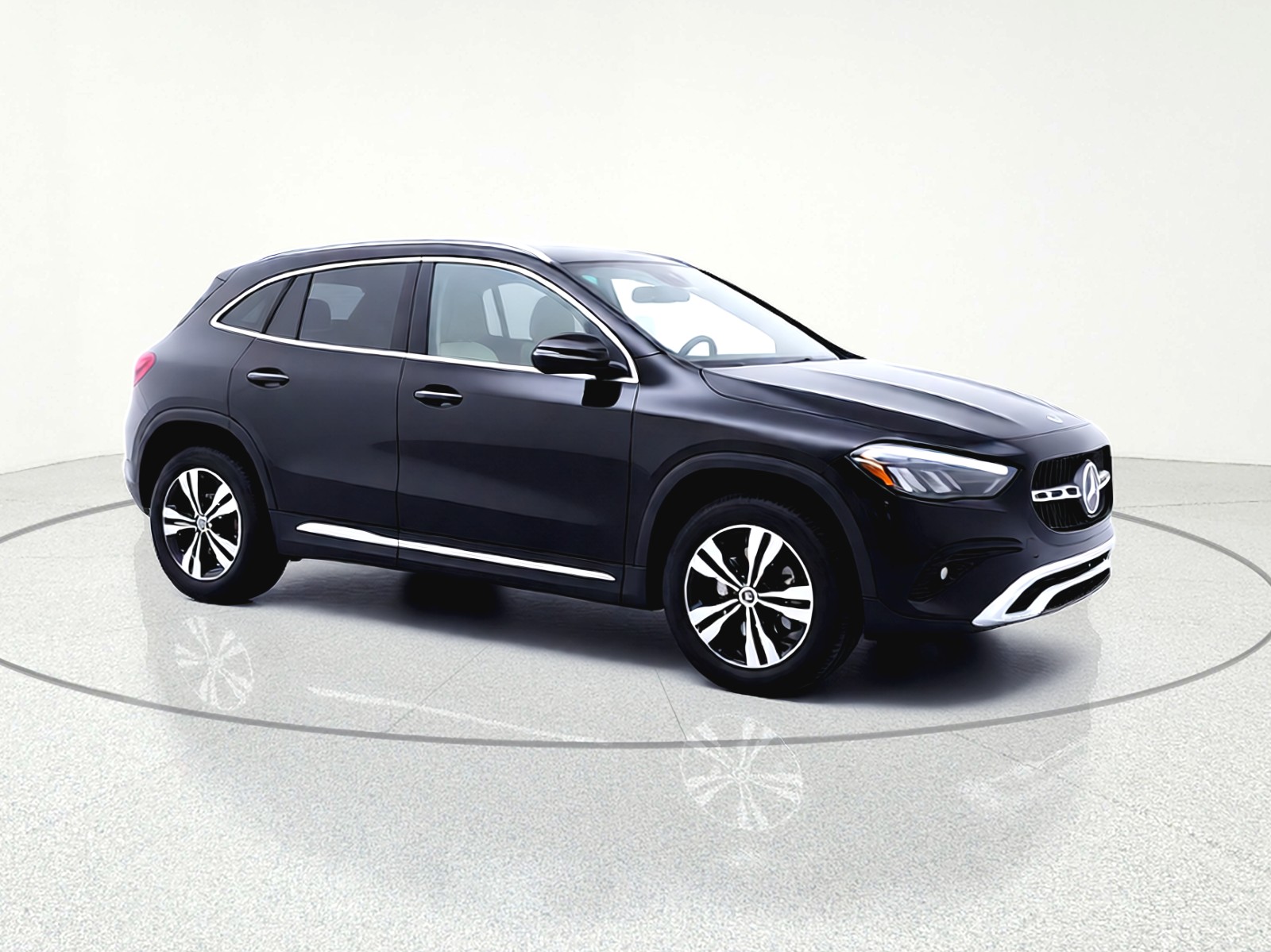 New 2026 Night Black Mercedes-Benz GLA 250 image 9