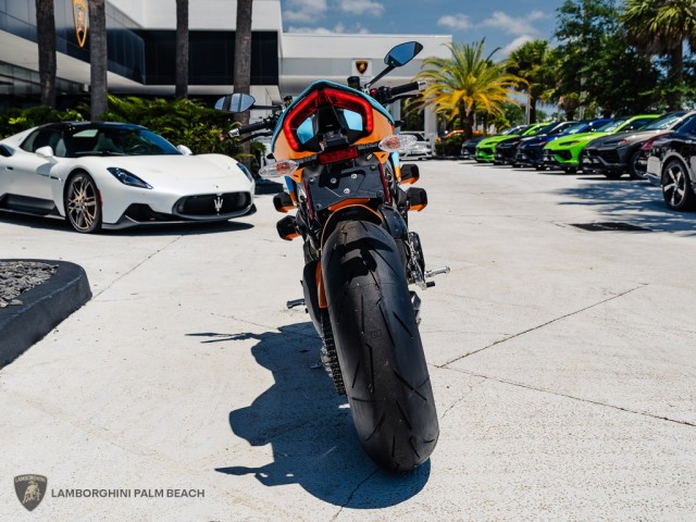 Ducati STREETFIGHTER