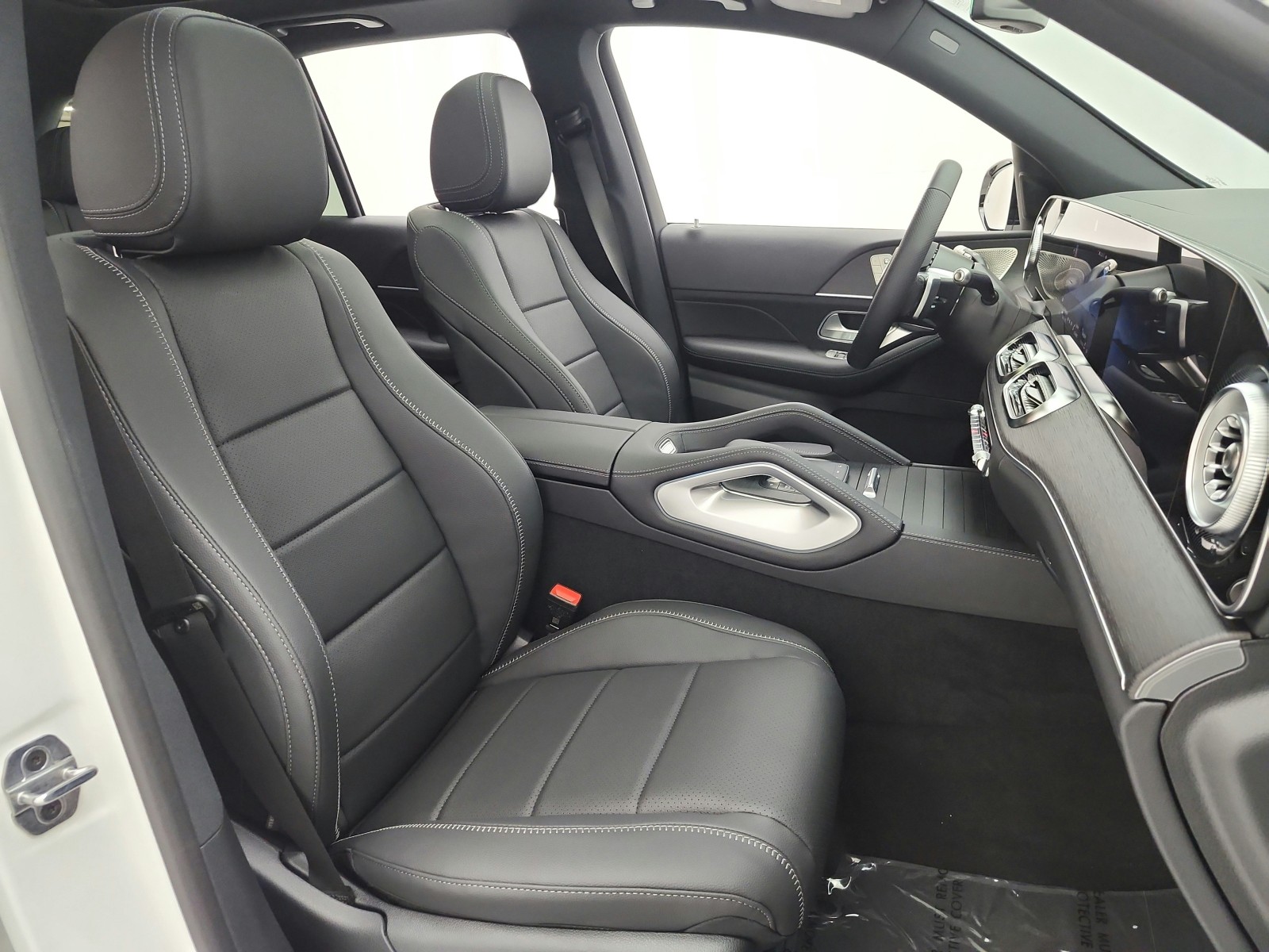 New 2027 Polar White Mercedes-Benz GLE 450 4MATIC® SUV image 14