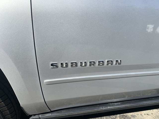 2019 Chevrolet Suburban Premier 34