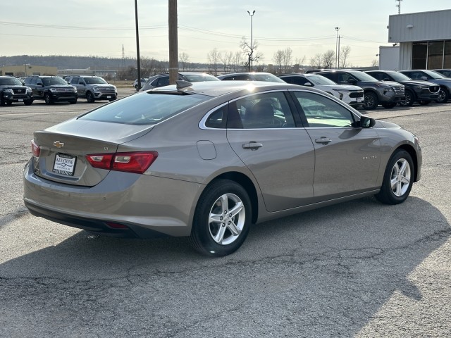 2024 Chevrolet Malibu LT 3