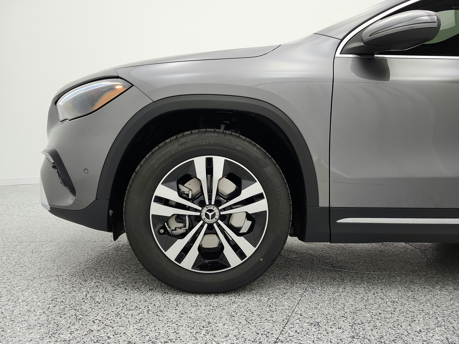 New 2026 Mountain Grey Metallic Mercedes-Benz GLA 250 image 13